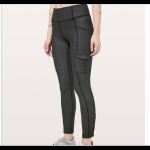 Lululemon Scenic Route 7/8 Tight Leggings size 6